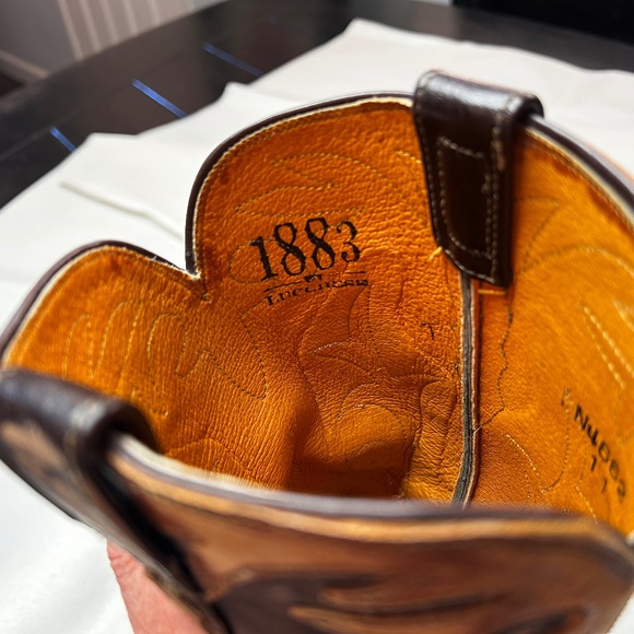 Lucchese 1883 Women's Distressed Cowboy Boot - Picture 4 of 9